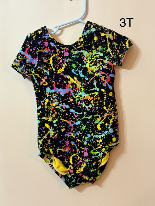 Short Sleeve Graffiti Leo