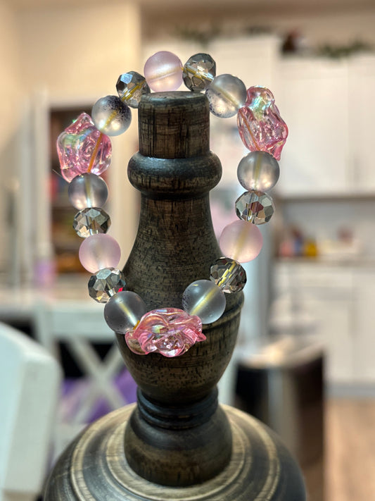 Pink Roses Beaded Bracelet